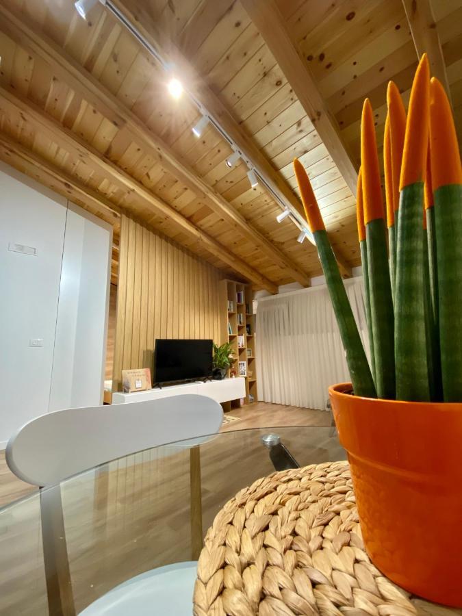 Lovely Loft 1-Bedroom In The Heart Of Tiranë Luaran gambar